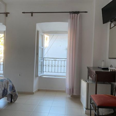 Pension Efie Hydra  Exterior foto