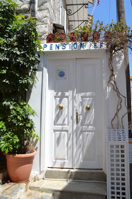 Pension Efie Hydra  Exterior foto