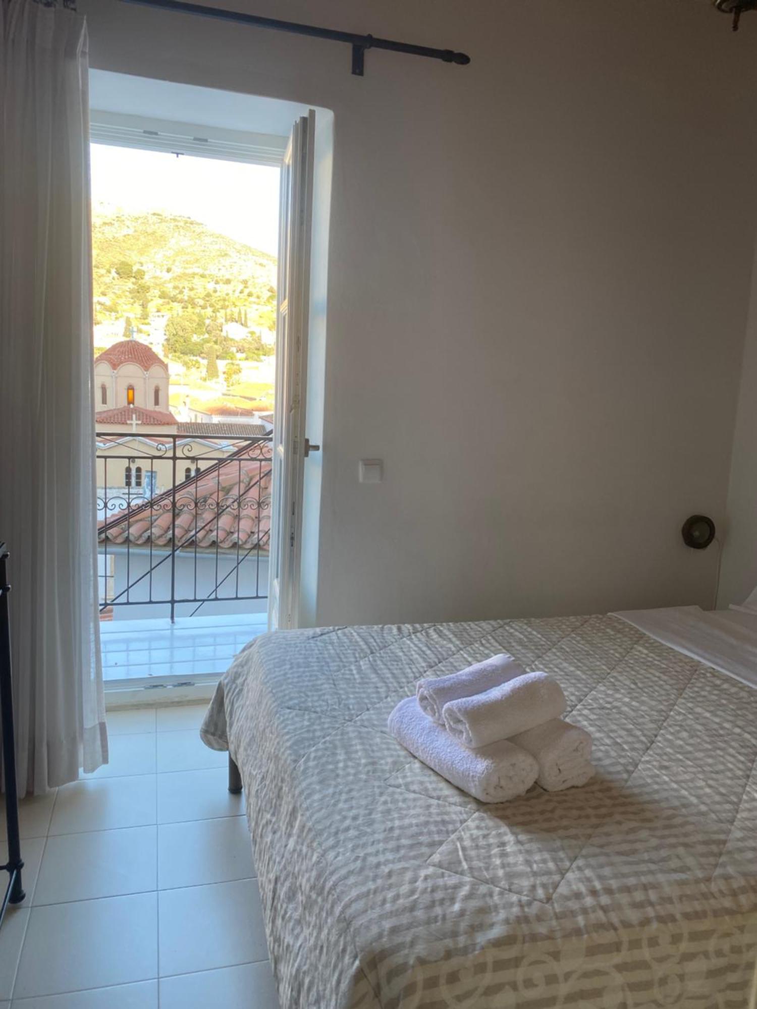 Pension Efie Hydra  Exterior foto